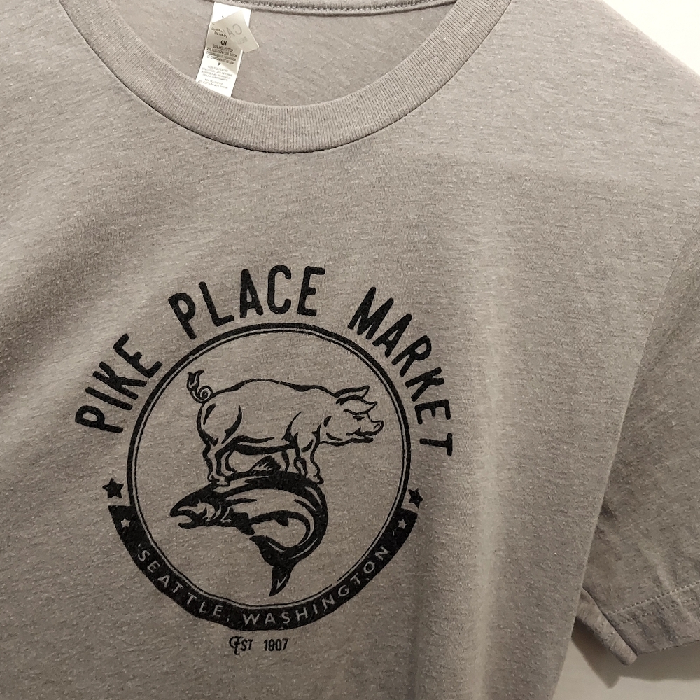 Vintage Seattle Pike Place Market Fish Pig T Shirt Size Small Seattle Washington